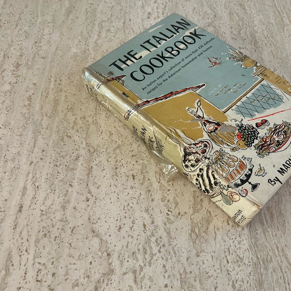 Vintage The Italian Cookbook - Picture 2 of 4